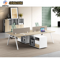 Bureau modulaire convertible moderne pour 4 personnes Table de bureau à concept ouvert avec pieds en métal pour espaces de travail