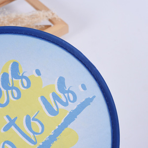 Disque volant <span class=keywords><strong>publicitaire</strong></span> personnalisé en polyester et nylon par sublimation, ventilateur pliable rond avec <span class=keywords><strong>pochette</strong></span> assortie - Product Image 4