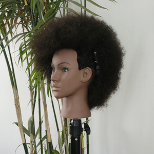 Vente en gros de 100 têtes de mannequin en cheveux humains pour la cosmétologie, tête de mannequin d'entraînement, texture de cheveux afro-américaine - Product Image 1