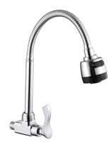 Usine directement économie d'eau robinet de cuisine en laiton chromé eau froide robinet de cuisine mural avec bec flexible