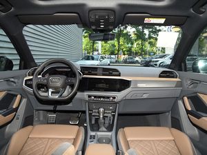 Voitures au <span class=keywords><strong>prix</strong></span> le plus bas, nouvelles Audi <span class=keywords><strong>Q3</strong></span> 35TFSI 1.5T 160HP L4, modèle élégance et mode, conduite à gauche, vente directe d'usine - Product Image 4