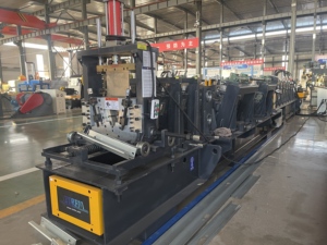 ZTRFM Galvani zed Purlins für Solar <span class=keywords><strong>Hat</strong></span> Channel Pfetten walzen form maschine nach Indien - Product Image 3