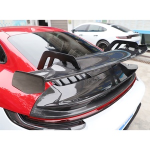 Panneau décoratif arrière en fibre de carbone humide style amélioré pour voiture, neuf, compatible avec Porsche 911 992 GT3 (2019-2025) - Product Image 5