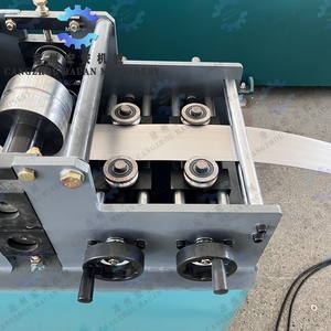 เครื่องขึ้นรูปเหล็กแผ่นชุบสังกะสีอัตโนมัติแบบมุมฉาก พร้อม PLC และชุดเกียร์ - Product Image 3