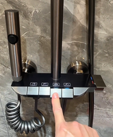 Ensemble de douche électrique à affichage numérique avec touches de piano en aluminium, mitigeur noir simple pour salle de bain, jet de pluie doux pour appartements et hôtels