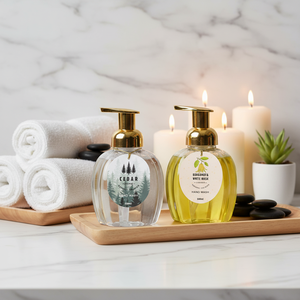 Savon pour les mains moussant à la <span class=keywords><strong>cèdre</strong></span> et à la bergamote et au musc blanc, prix d'usine en gros, pour le lavage des mains, hydratant et nettoyant - Product Image 1