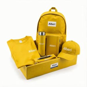 Ensemble de papeterie d'entreprise en cuir personnalisé avec logo 2026, comprenant un sac à dos, un carnet, une bouteille et un t-shirt – Vente en gros OEM ODM - Product Image 1