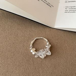 Mode Simple zircon cubique bande de fiançailles forme ronde alliage de métal classique charmant anneaux pour femmes bijoux - Product Image 2