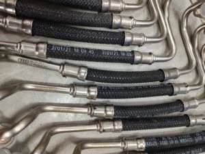 批发原装EA888 GEN 3发动机零件涡轮增压器油管软管06L145778L奥迪A4 A6 Q5 06L145778G油压管路 - Product Image 3