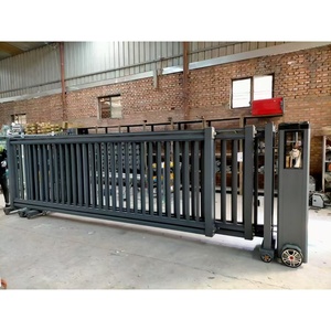 Porte coulissante sectionnelle électrique moderne en alliage d'aluminium sans rail au sol pour entrepôt, villa et parc - Product Image 5