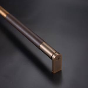 Tiradores y tiradores de puertas de latón de lujo modernos Herrajes de puerta plegables de fábrica personalizados para hoteles Negocios Villas Apartamentos - Product Image 4