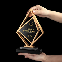 Trophées en métal irréguliers les plus récents de 2026, médailles en cristal personnalisées, sublimation, cristal vierge, prix commémoratifs, prix de gros