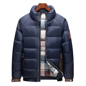 Inverno dos homens Nova Versão Coreana Do Negócio Cor Sólida Pão Terno Engrossado Moda Curto Com Capuz Jaqueta Para Baixo