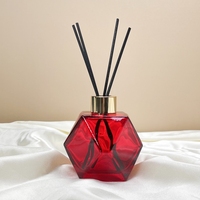 Mewah Polyhedron 100ml 200ml kosong merah transparan kaca minyak esensial Reed Diffuser Aroma botol vas bunga untuk dekorasi rumah