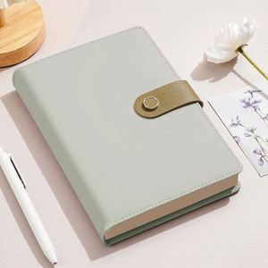 Diario Personalizado de Tapa Dura, Cuaderno de Cuero PU, Agenda A5 con Encuadernación Térmica y Cosido con Hilo, Set de Regalo Empresarial con Bolígrafo - Product Image 3