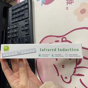 Éclairage LED en gros : Veilleuse sans fil à détecteur de mouvement LED argentée pour placard, armoire et cuisine - Product Image 2