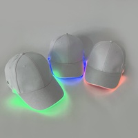 Gorra de béisbol de algodón de moda para hombre, diseño de fibra óptica emisor de luz LED, estilo de lengua de pato curvada para escenario de actuación de Festival