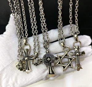 <span class=keywords><strong>Collier</strong></span> pendentif CH <span class=keywords><strong>Croix</strong></span> Cœur Zircon en Cuivre Plaqué <span class=keywords><strong>Argent</strong></span> pour Hommes et Femmes, Chaîne Longue Tendance Vintage, Vente en Gros, Cadeau - Product Image 1