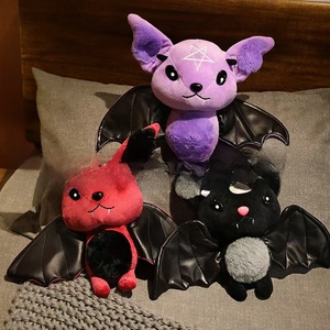 Série de poupées créatures mythiques en peluche Dark Fantasy, marque transfrontalière tendance, jouet chauve-souris tendance, cadeau d'anniversaire - Product Image 1