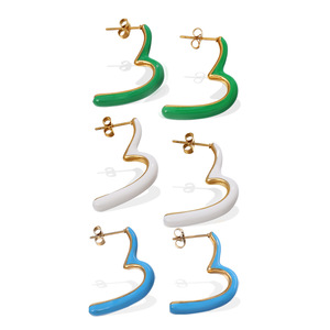 Pendientes esmaltados con forma de corazón para mujer, aleación de zinc, diseño irregular, joyería de regalo EH808 - Product Image 5