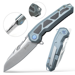 Cuchillo Plegable Multifunción para Exteriores con Mango de Aluminio y Fibra de Carbono, Hoja de Acero Inoxidable, Protección Antideslizante <span class=keywords><strong>Python</strong></span> - Product Image 1