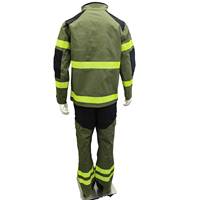Combinaison ignifuge intégrale pour intervention opérationnelle en lutte contre les incendies et sauvetage d'urgence en zone dangereuse