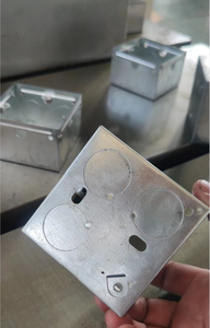 תיבת צומת mcb קופסאות שילוט דיגיטלי לוחות לוחות כבלים מגשי ייצור מכונה כוח לחיצה מכונת ניקוב - Product Image 3