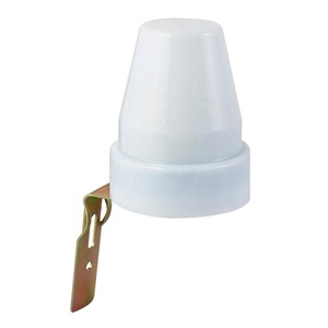 Cảm biến điều khiển ánh sáng ngày đêm photocell 10A 220V IP44 - Product Image 1