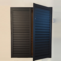 Volets de fenêtre horizontaux motorisés en bois et aluminium, style plantation, écologiques, durables, garantie de 2 ans