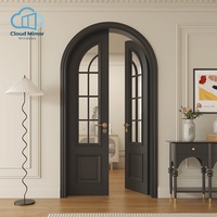 Puerta de Polímero de Doble Hoja con Arco Curvo Francés Personalizado, Vidrio Estriado Blanco Mate, Aislamiento Acústico para Uso Interior en Villas Extranjeras