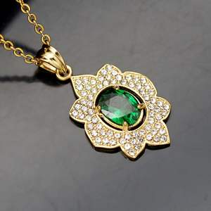 <span class=keywords><strong>Collana</strong></span> Religiosa in Acciaio Inossidabile Stile Europeo-Americano con Pendente Completamente Incastonato di Zirconi per <span class=keywords><strong>Uomo</strong></span> e Donna - Product Image 3