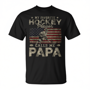 Camiseta con la frase "Mi jugador de hockey favorito me llama papá", regalo para el Día del Padre - Product Image 2