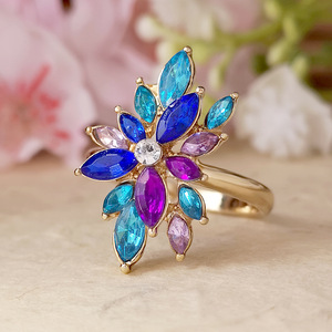 Anello Marquise con Fiori Colorati per Donne, Gioiello da Dito Creativo e alla Moda - Product Image 1