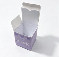 Boîte cadeau personnalisée en carton recyclé avec fermeture à rabat pour crème pour le visage, parfum, vernis à ongles et sérum, avec pelliculage brillant