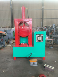 BSGH从欧洲市场的废旧变压器回收机切割机中去除铜绕组 - Product Image 5