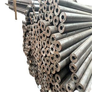 Tubes en <span class=keywords><strong>acier</strong></span> sans soudure de précision 1020, 1045, 4130, 4140, 5120, 5140, 42CrMo étiré à froid de petit diamètre - Product Image 1