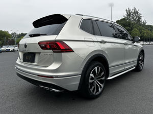 Volkswagen <span class=keywords><strong>Tiguan</strong></span> L PRO Essence en Stock – Véhicule d'occasion SUV Intelligente de Taille Moyenne VW - Product Image 3