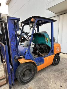 Komatsu <b>Used</b> FD30 3 Ton Diesel Forklift 4WD Solid Tire Rough Terrain Manual Operation - Product Image 6