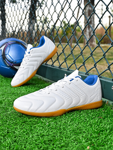 <span class=keywords><strong>Scarpe</strong></span> <span class=keywords><strong>da</strong></span> Futsal Nere e Bianche IC - Tacchetti <span class=keywords><strong>da</strong></span> <span class=keywords><strong>Calcio</strong></span> Traspiranti ad Asciugatura Rapida con Suola Piatta <span class=keywords><strong>per</strong></span> Allenamento Quotidiano OEM/ODM - Product Image 3