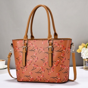 Nouveau design, sacs fourre-tout personnalisés à la mode, sacs à main en cuir pour femmes, sacs à bandoulière, sacs à main décontractés de haute qualité avec chaîne ouverte, sac de luxe - Product Image 3