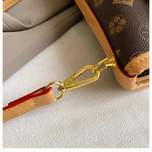 Sac fourre-tout de luxe <span class=keywords><strong>Louis</strong></span> Version 2025 pour femmes et hommes, qualité AA, pliable, avec fermeture éclair et deux accès VIP - Product Image 4