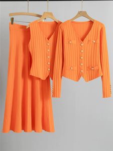 Completo Casual Stampato da <span class=keywords><strong>Donna</strong></span>: Giacca + Maglia con Scollo a V + Pantaloni in Maglia, Set Tre Pezzi - Product Image 6