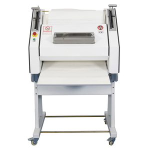 La chaîne de production congelée de fabricant de <span class=keywords><strong>croissant</strong></span> <span class=keywords><strong>au</strong></span> <span class=keywords><strong>chocolat</strong></span> font à machine le grand équipement de taille complètement automatique - Product Image 6