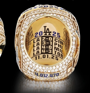 แหวนแชมป์เบสบอลลอสแอนเจลิส ดอดเจอร์ส ปี 2025 ของที่ระลึกสำหรับแฟนคลับ ขายตรงจากผู้ผลิต - Product Image 3