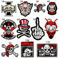 Patchs en tissu brodés Crâne de pirate sombre, Badge/Autocollant style moto punk, Accessoire vestimentaire brodé par ordinateur thermocollant