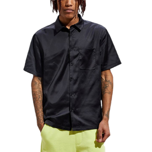 <span class=keywords><strong>Camicia</strong></span> da <span class=keywords><strong>Uomo</strong></span> <span class=keywords><strong>Nera</strong></span> in <span class=keywords><strong>Raso</strong></span> di Seta, Manica Corta, Stile Streetwear, Casual con Bottoni - Product Image 1
