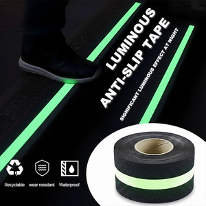 Cinta Adhesiva Antideslizante <span class=keywords><strong>de</strong></span> PVC <span class=keywords><strong>de</strong></span> una Cara que Brilla en <span class=keywords><strong>la</strong></span> Oscuridad, Cinta <span class=keywords><strong>de</strong></span> Advertencia Luminosa Nocturna, Adhesivo Acrílico Sensible a <span class=keywords><strong>la</strong></span> Presión, Película <span class=keywords><strong>de</strong></span> Papel Adhesivo - Product Image 2