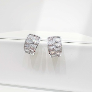 Boucles d'oreilles clous géométriques en argent sterling 925 plaqué or, zircon, hypoallergéniques, style occidental simple, pour usage quotidien - Product Image 5