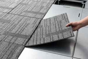 Dalles <span class=keywords><strong>de</strong></span> moquette à dos magnétique pour plancher surélevé en acier, sans colle, revêtement <span class=keywords><strong>de</strong></span> <span class=keywords><strong>sol</strong></span> <span class=keywords><strong>de</strong></span> bureau, installation facile, moquette carrée 50*50cm - Product Image 3