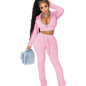 Conjunto Deportivo de Otoño para <span class=keywords><strong>Mujer</strong></span>, Conjunto de Chándal Bordado Personalizado de 2 Piezas con Sudadera con Capucha y Pantalones Acampanados - Product Image 3